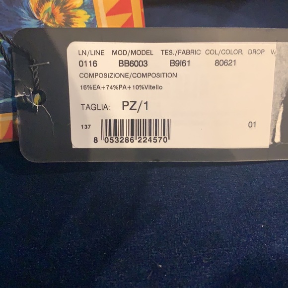 Dolce & Gabbana Mini Sicily neoprene bag. SOLD 😁 - Picture 4 of 5